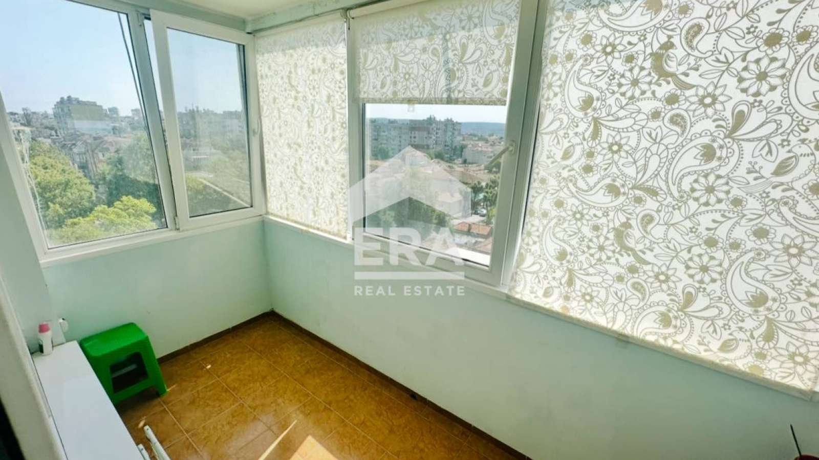 7600024-chetiristaen-apartament-za-prodazhba-v-kv-avtogara-varna-ot-era-2b5d56194ee776ffd5ee82b2affc1bc1-1600×900